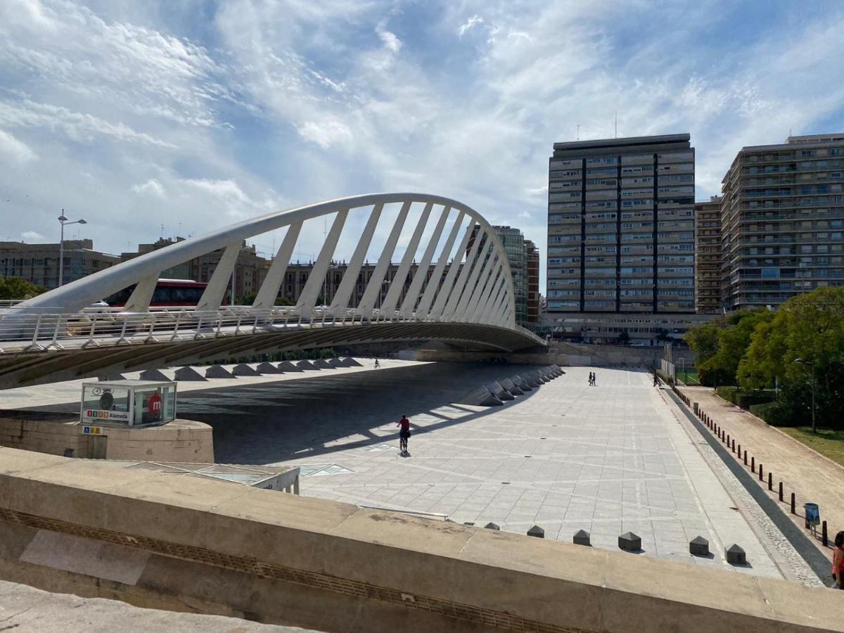 Valencia Suits You Centro Historico, Establecimiento Automatizado-Fast Auto Check In&Out, Solo Para Adultos-Adults Only Buitenkant foto